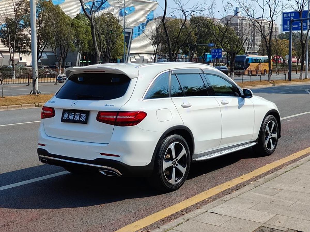 奔馳 奔馳GLC  2018款 改款 GLC 260 4MATIC 豪華型圖片