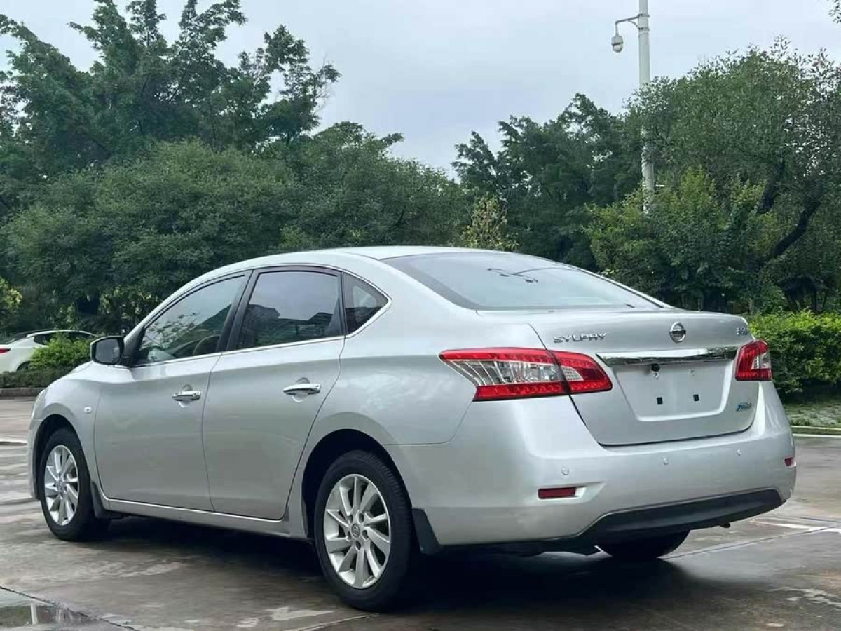 日產(chǎn) 軒逸  2012款 1.6XE CVT舒適版圖片