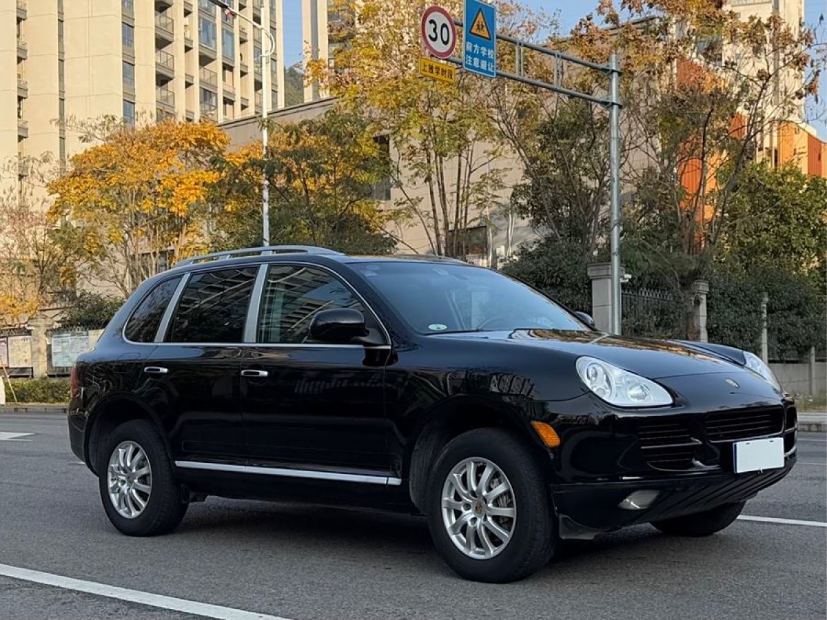 保時(shí)捷 Cayenne  2006款 Cayenne 3.2L AT圖片