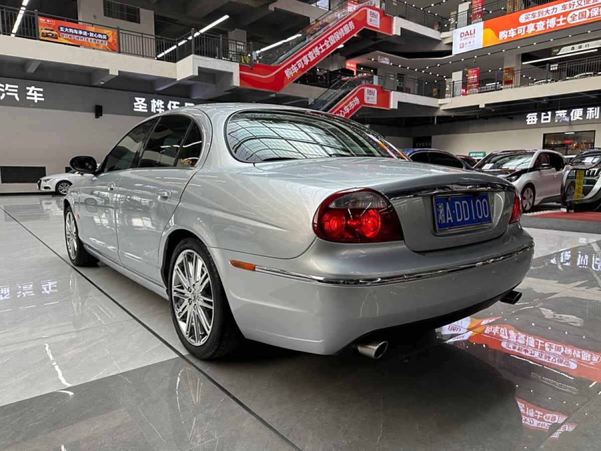 2008年8月捷豹 S-Type  2007款 3.0標(biāo)準(zhǔn)型