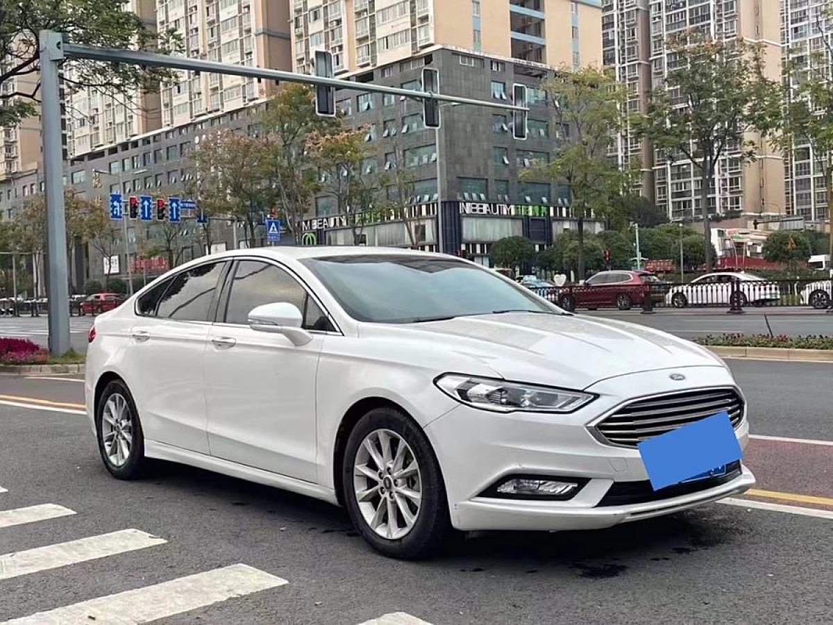 福特 蒙迪歐  2017款 改款 EcoBoost 180 時(shí)尚型圖片