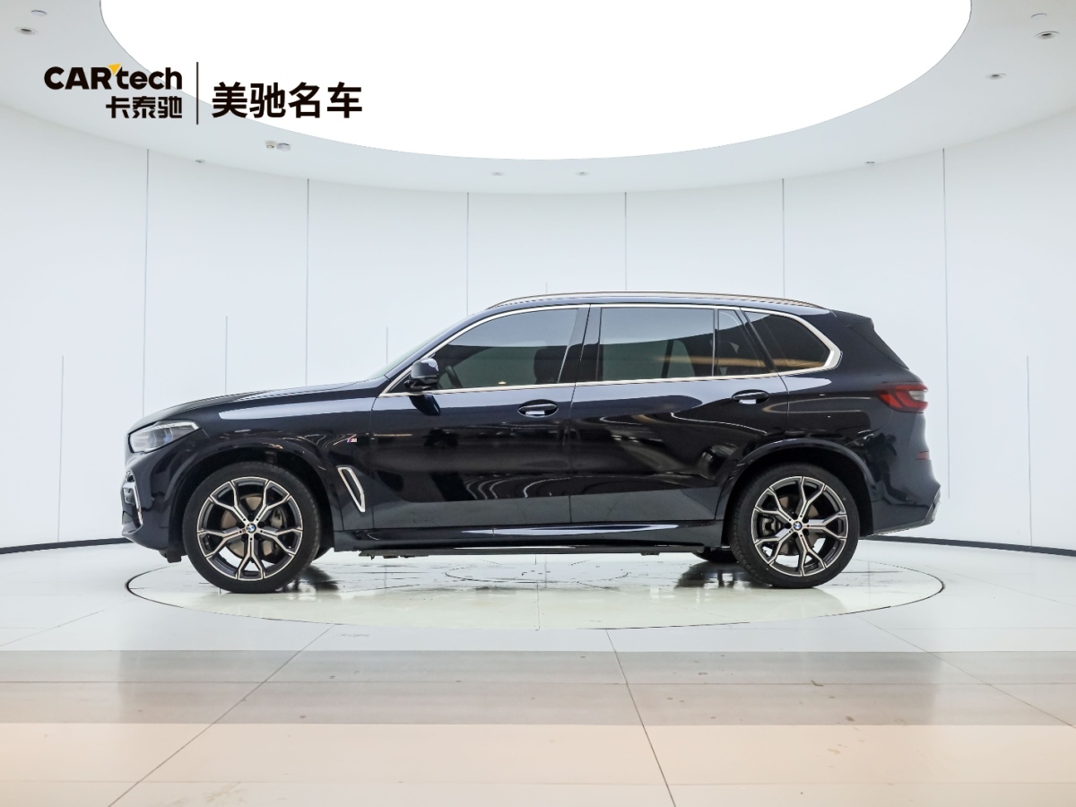 宝马 宝马X5  2022款 改款 xDrive 40Li M运动套装图片