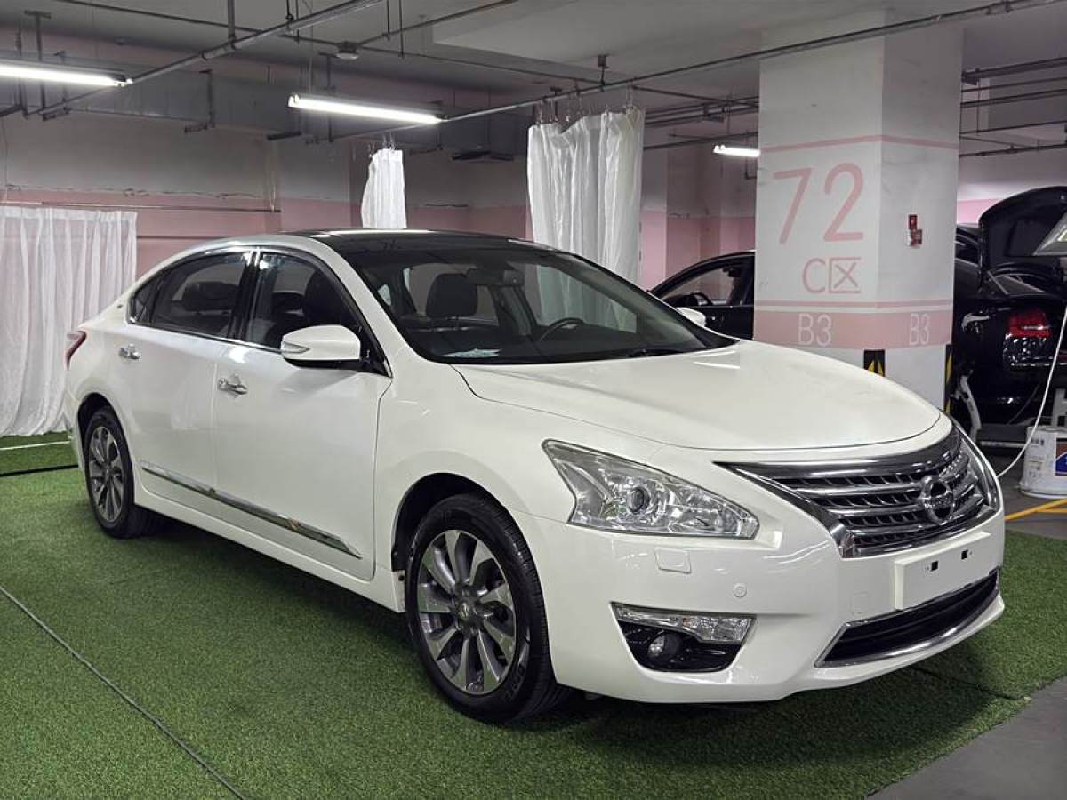 日產(chǎn) 天籟  2015款 公爵 2.5L XV-VIP歐冠尊領(lǐng)版圖片