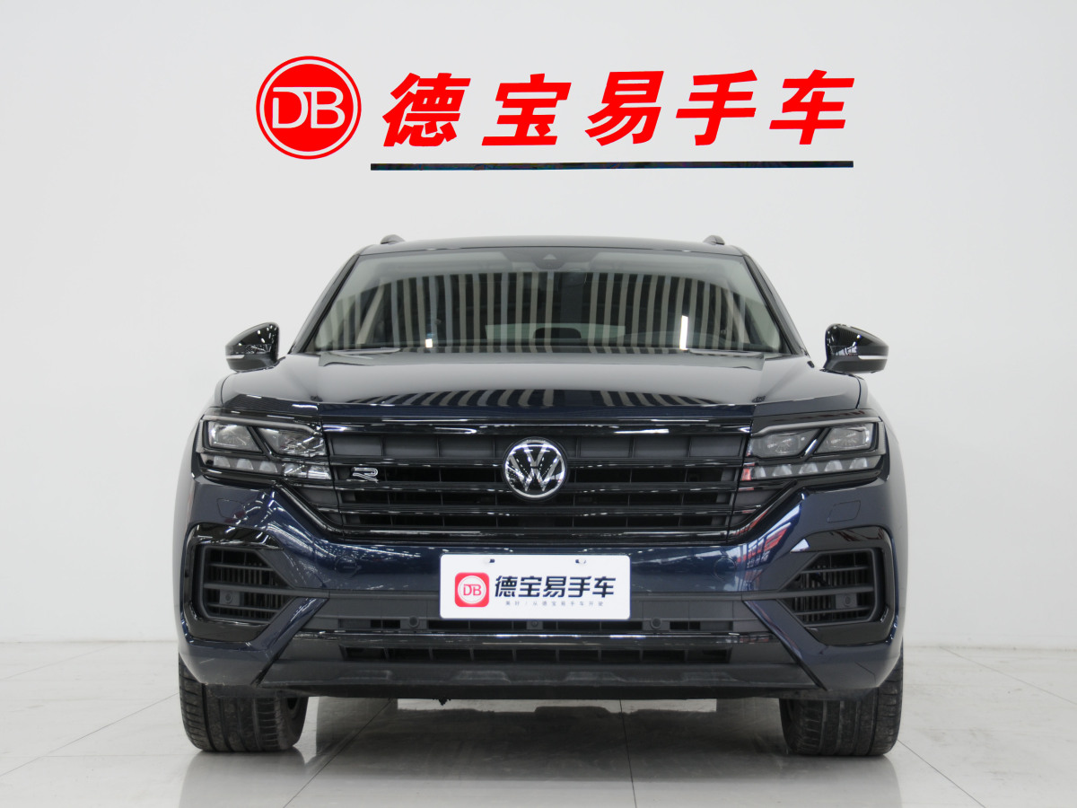 大眾 途銳  2023款 3.0TSI 銳享版 曜黑運(yùn)動套裝圖片