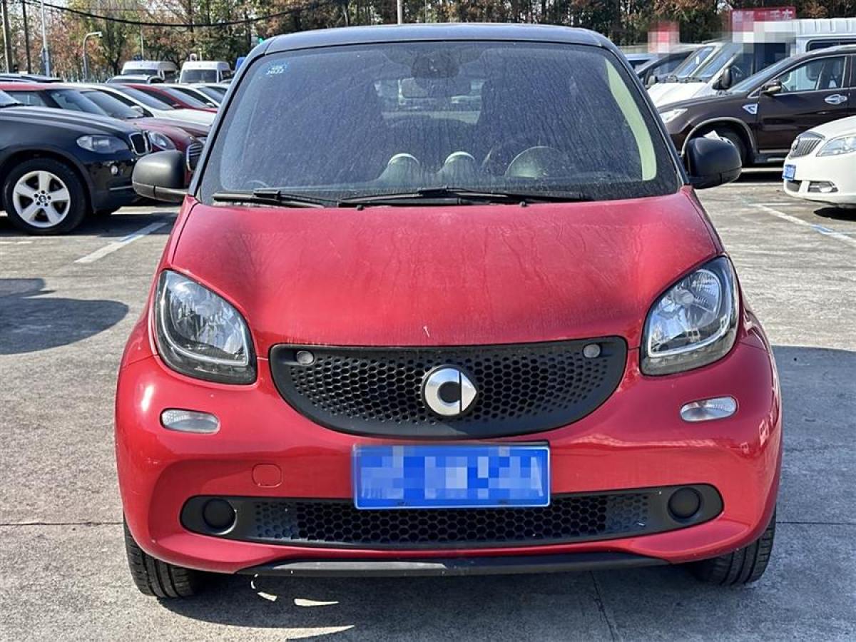 smart forfour  2018款 1.0L 52千瓦靈動(dòng)版圖片