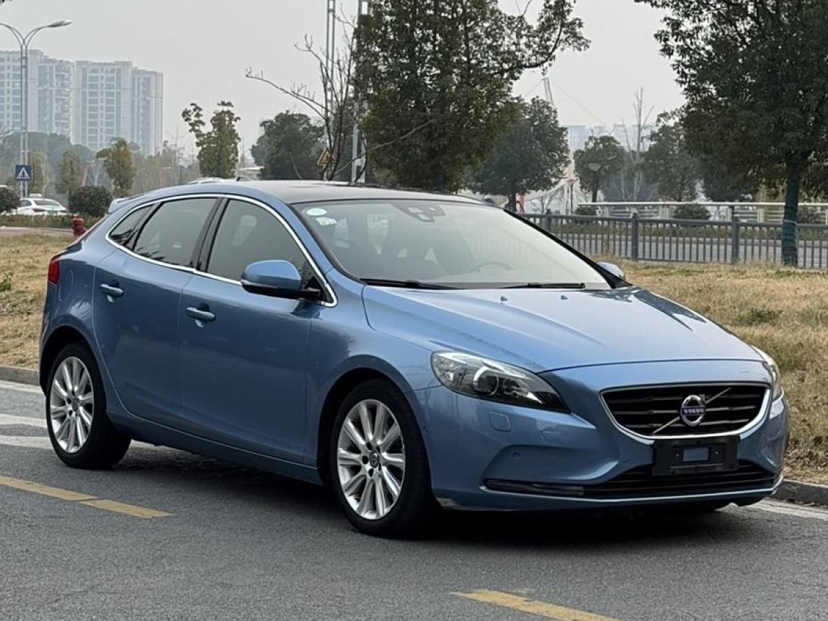 沃爾沃 V40  2015款 1.6T 智雅版圖片