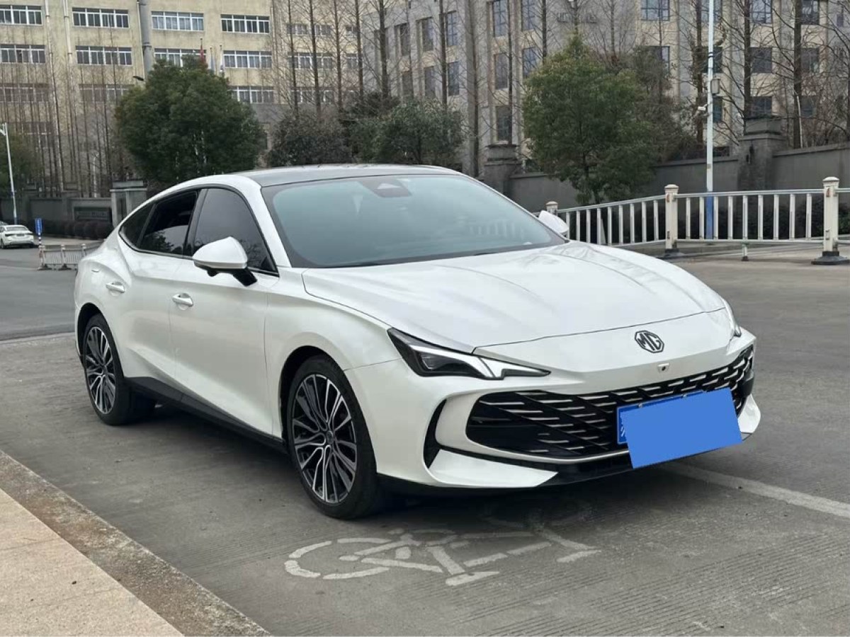 名爵 名爵7  2023款 2.0T 自動(dòng)Trophy+激擎耀世版圖片