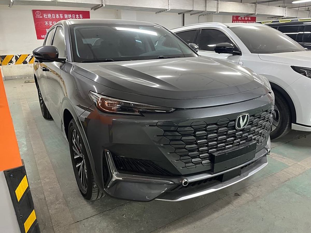 長(zhǎng)安 長(zhǎng)安UNI-K  2023款 2.0T 兩驅(qū)悅享型圖片