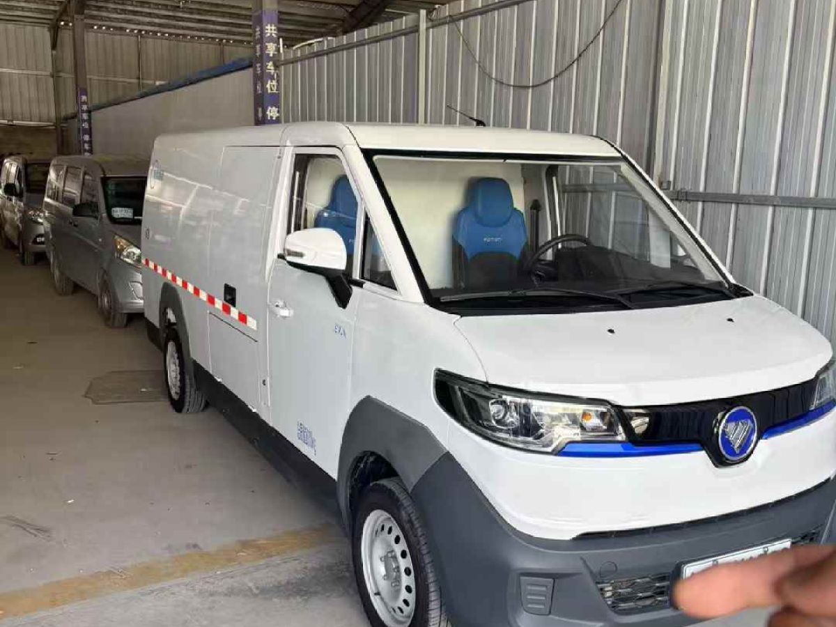 福田 智藍(lán)精靈E7  2024款 純電動(dòng)廂式運(yùn)輸車 平頂2座 寧德時(shí)代38.64kWh圖片