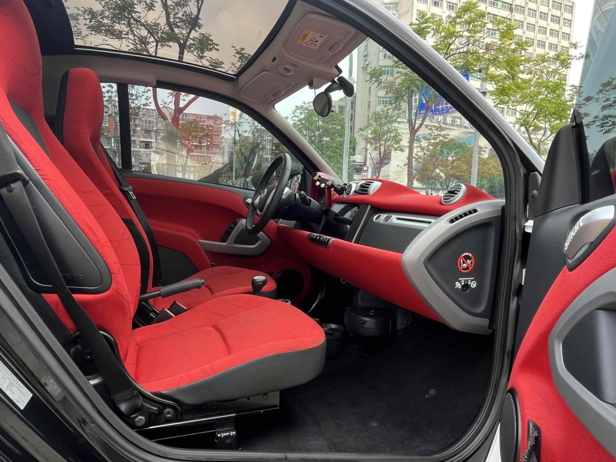 smart fortwo  2012款 1.0 MHD 硬頂激情版圖片