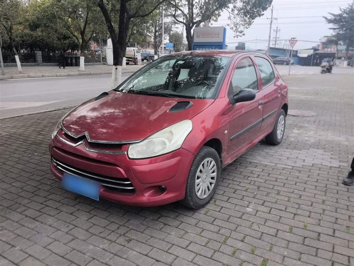 雪鐵龍 C2  2012款 1.4L 手動(dòng)舒適型圖片