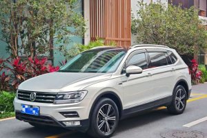 途觀L 大眾 改款 330TSI 自動兩驅(qū)全景舒適版 國VI