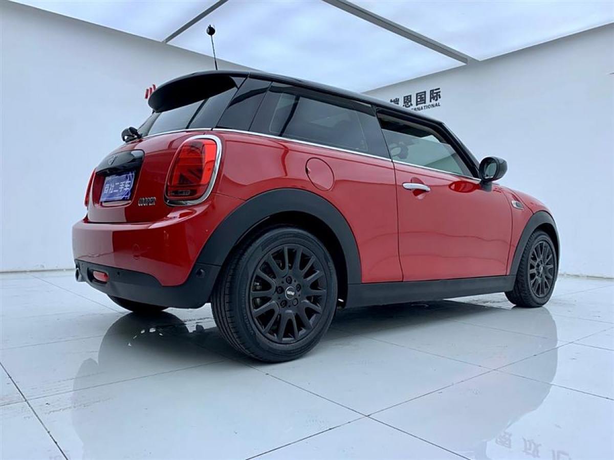 MINI MINI  2019款 1.5T COOPER 經(jīng)典派圖片