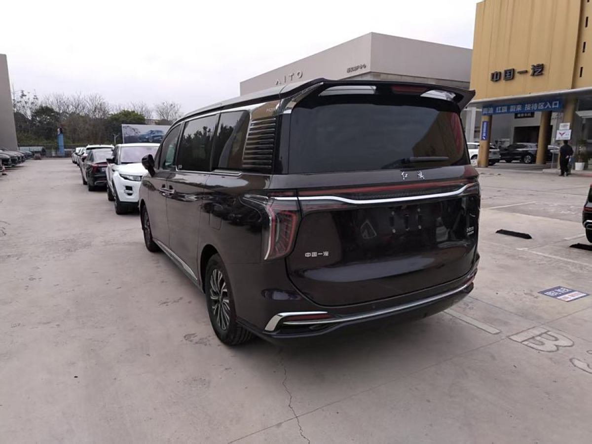 紅旗 紅旗HQ9 PHEV  2024款 2.0T 四驅(qū)豪華版圖片