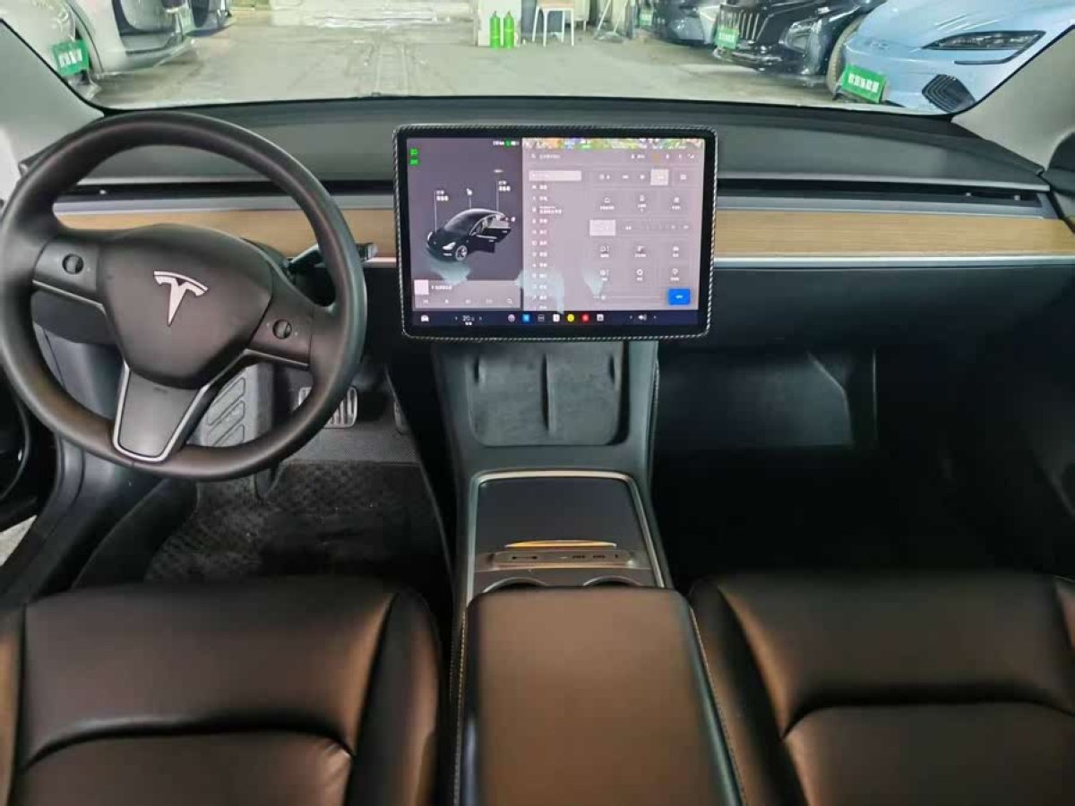 特斯拉 Model 3  2022款 后輪驅(qū)動(dòng)版圖片