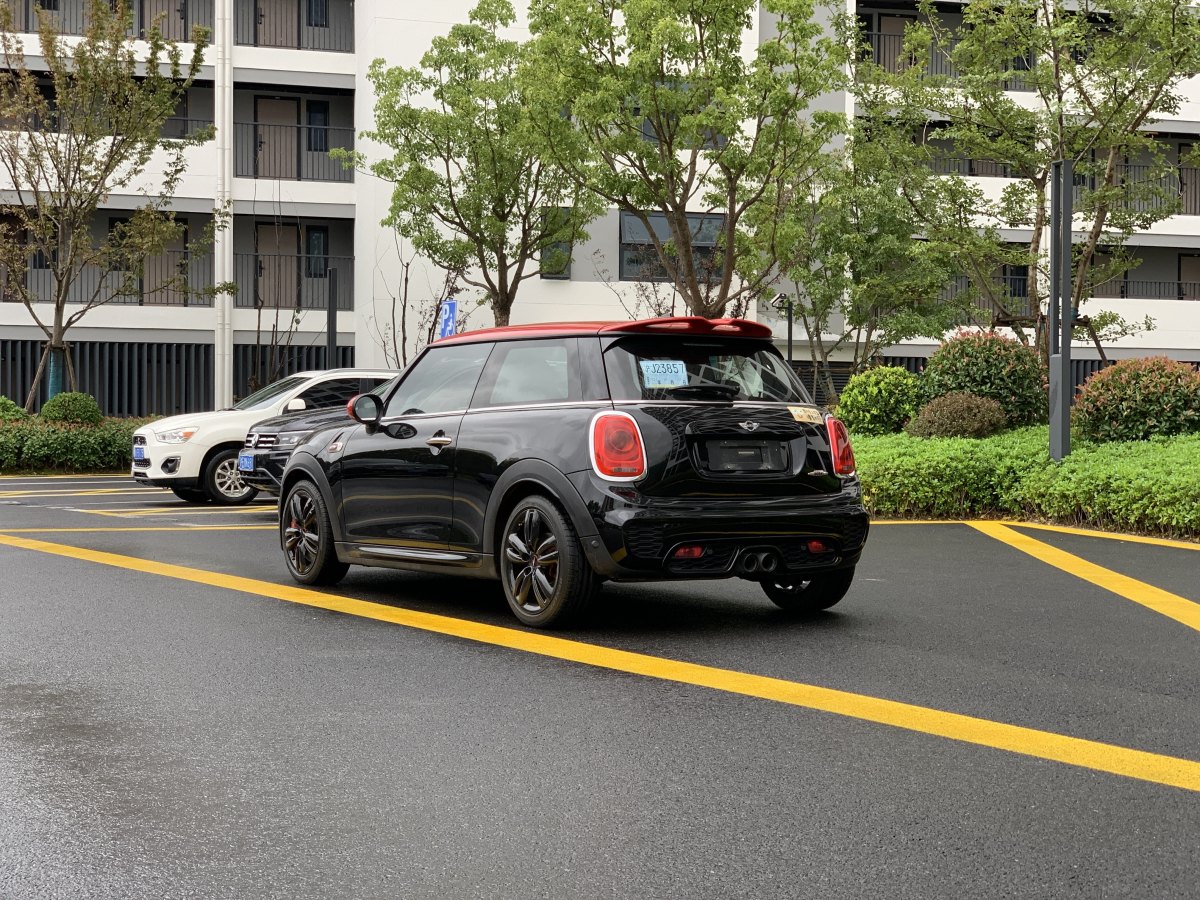 2016年7月MINI JCW  2016款 2.0T JOHN COOPER WORKS