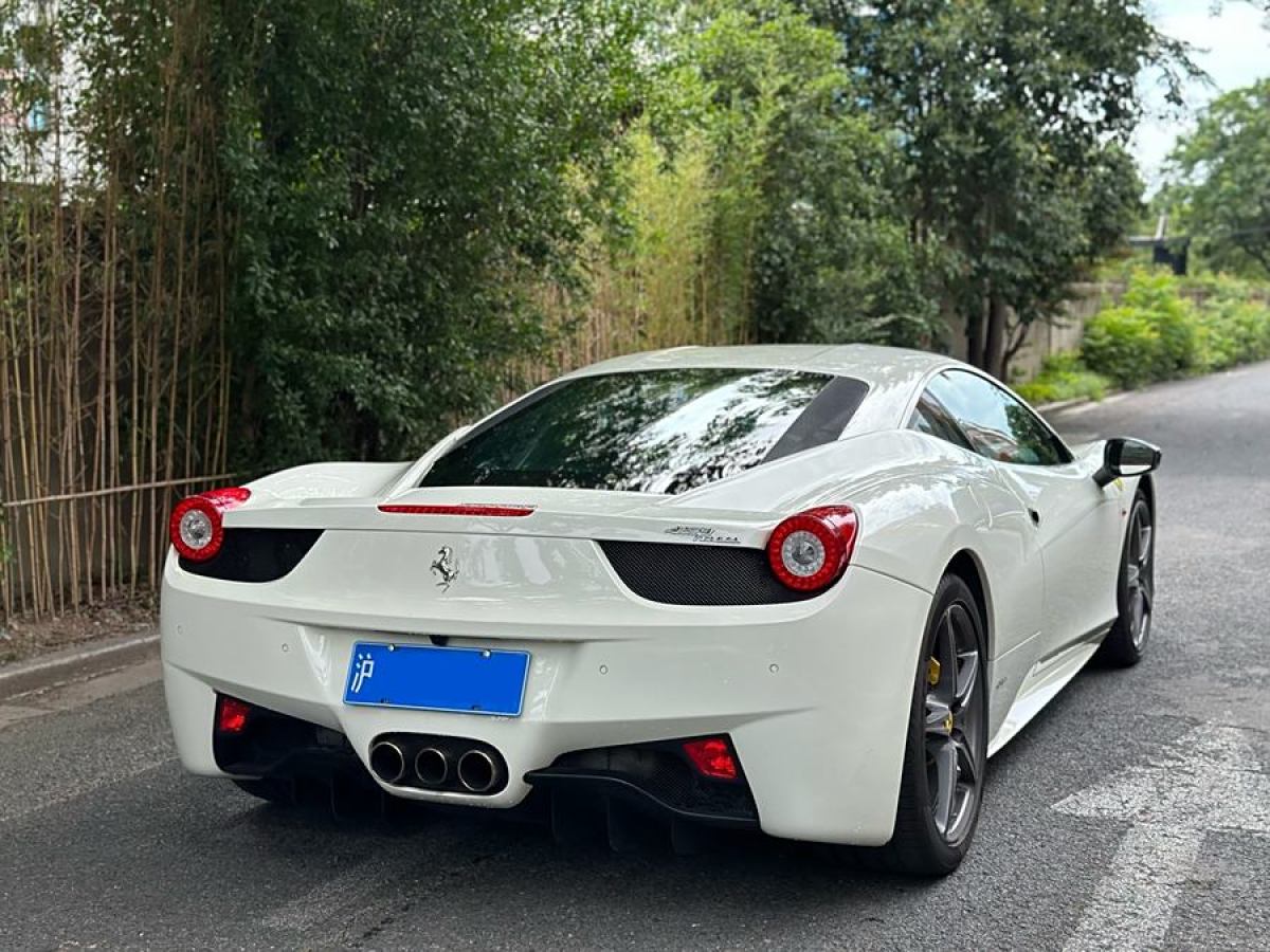 2015年10月法拉利 458  2011款 4.5L Italia