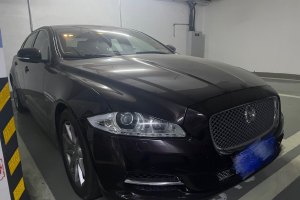 XJ 捷豹 XJL 2.0T 两驱典雅商务版