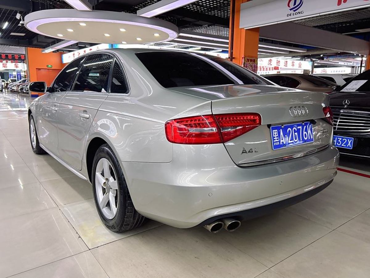 奧迪 奧迪A4L  2015款 35 TFSI 自動標(biāo)準(zhǔn)型圖片