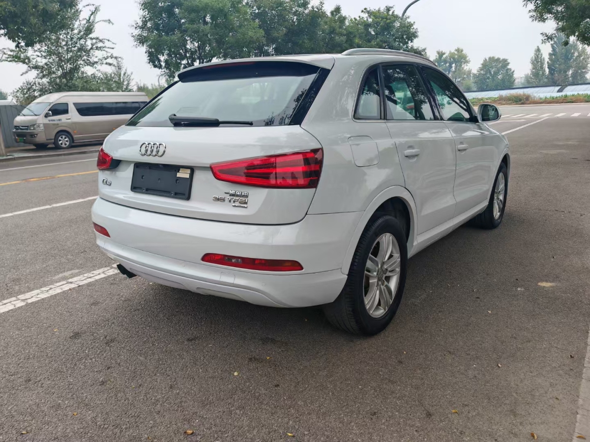 奧迪 奧迪Q3  2015款 35 TFSI quattro 技術(shù)型圖片