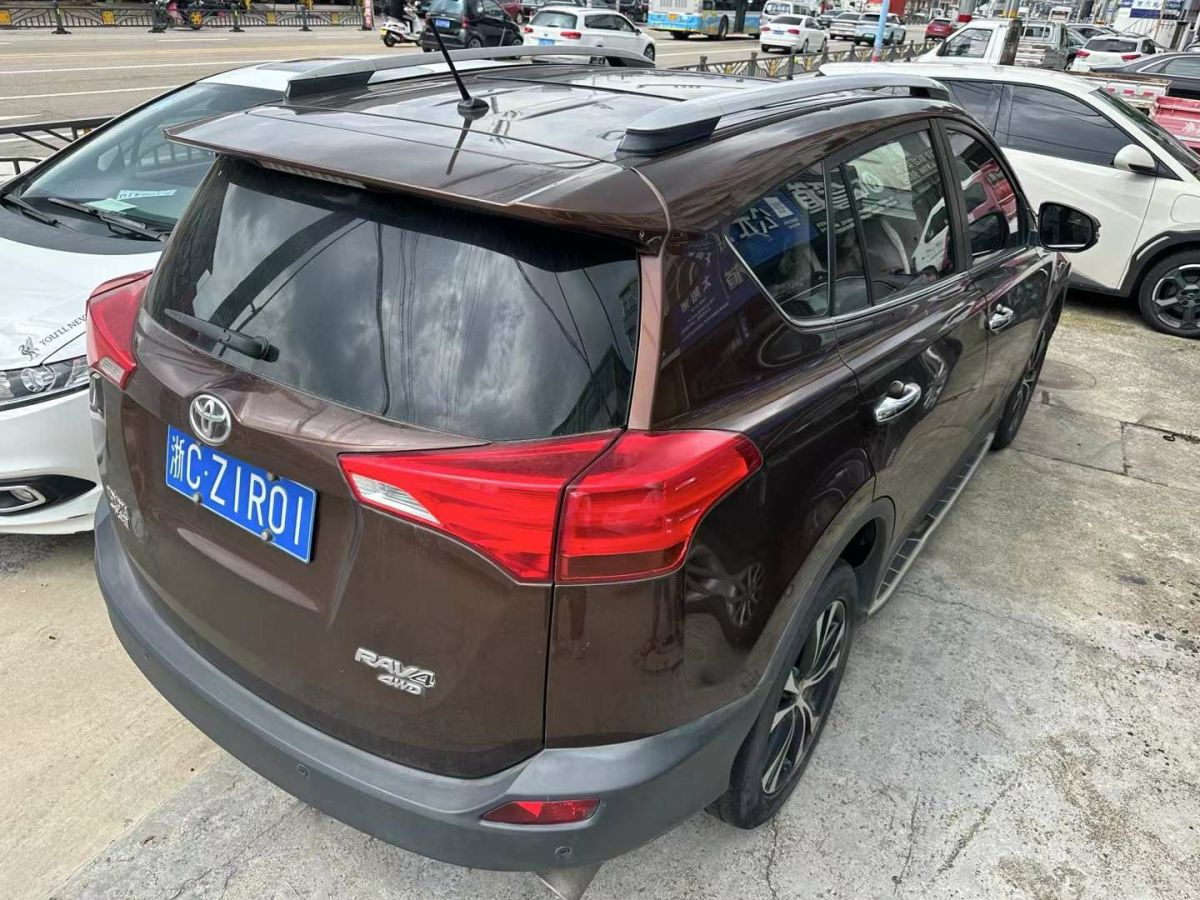 豐田 RAV4 圖片