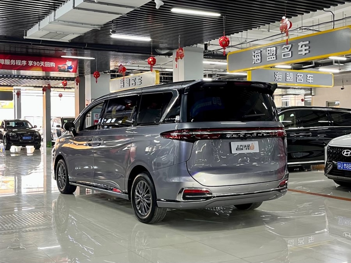 奔騰 奔騰M9  2023款 2.0T 尊享型圖片