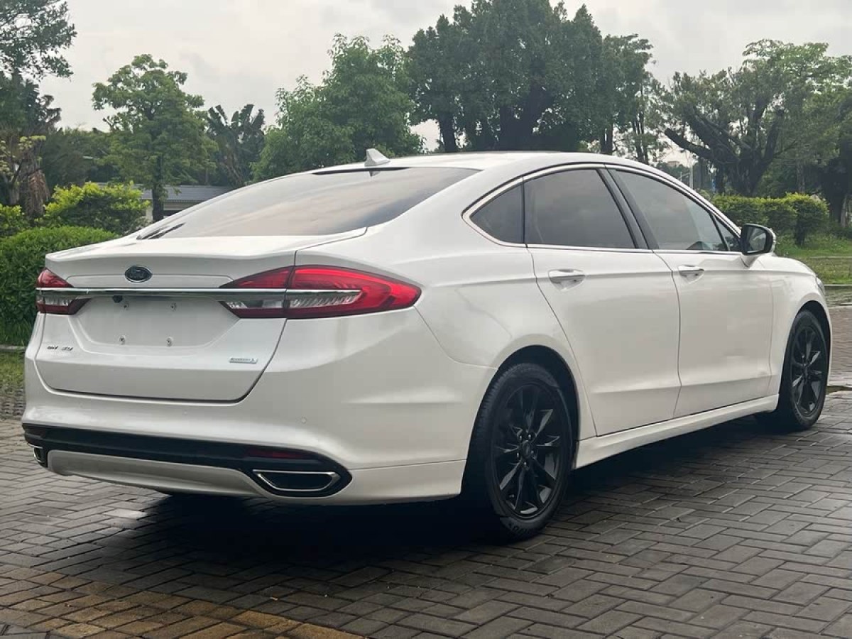 福特 蒙迪歐  2017款 改款 EcoBoost 180 時(shí)尚型圖片