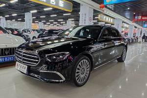 奔驰E级 奔驰 改款 E 300 L 豪华型