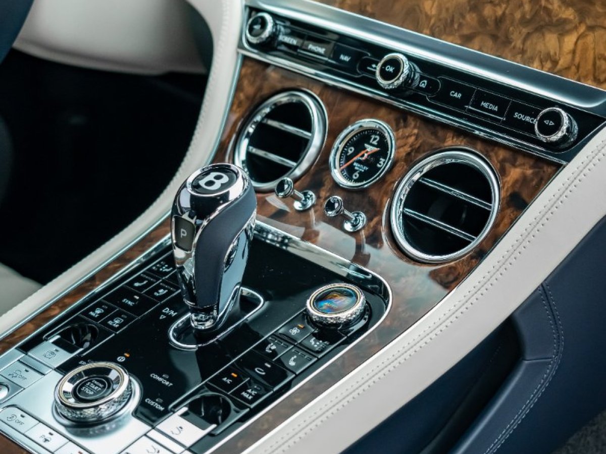 2021年7月賓利 歐陸  2020款 4.0T GT V8