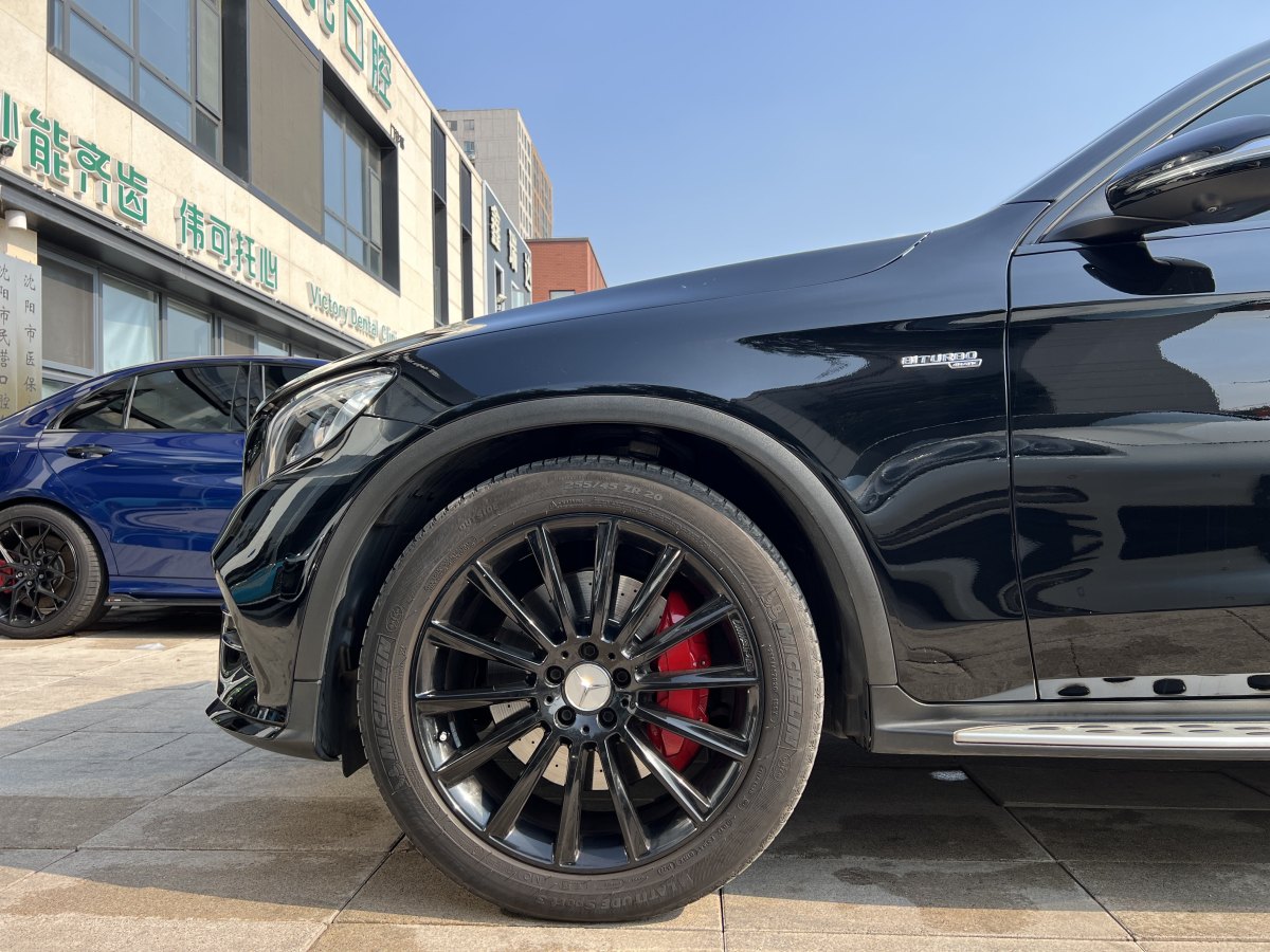 2019年6月奔馳 奔馳GLC轎跑 AMG  2017款 AMG GLC 43 4MATIC 轎跑SUV