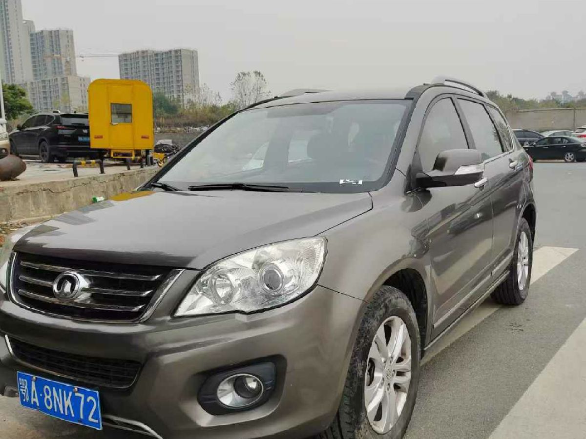 哈弗 H6  2012款 1.5T 手動兩驅(qū)尊貴型圖片