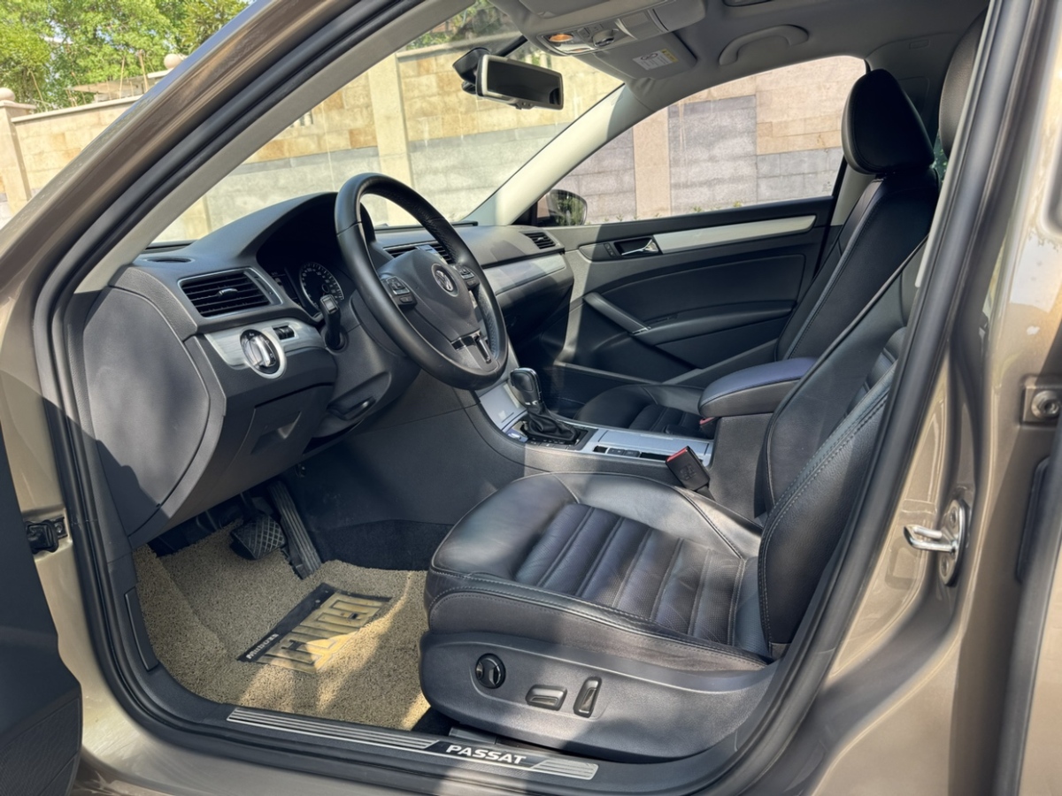 大眾 帕薩特  2015款 1.8TSI DSG御尊版圖片