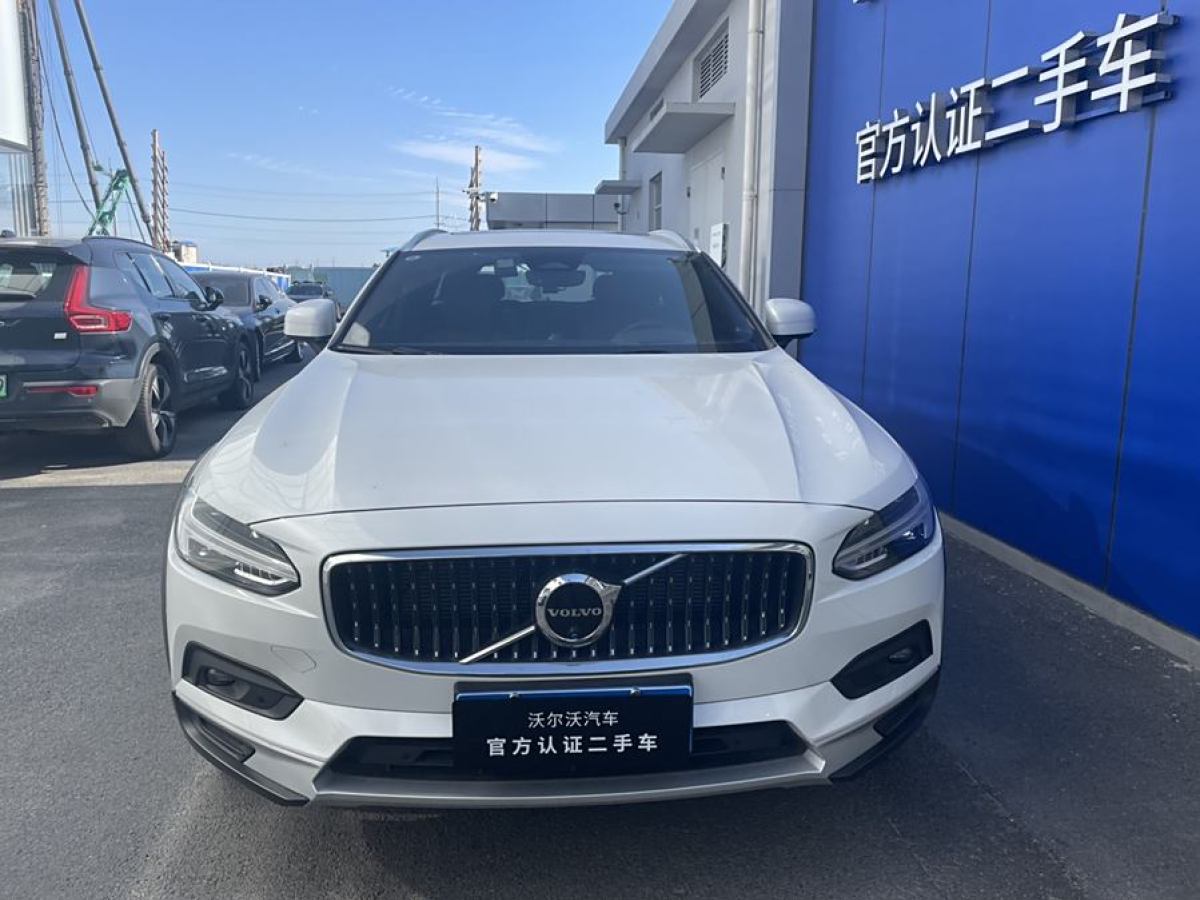 沃爾沃 V90  2024款 Cross Country B5 AWD 智尊版圖片