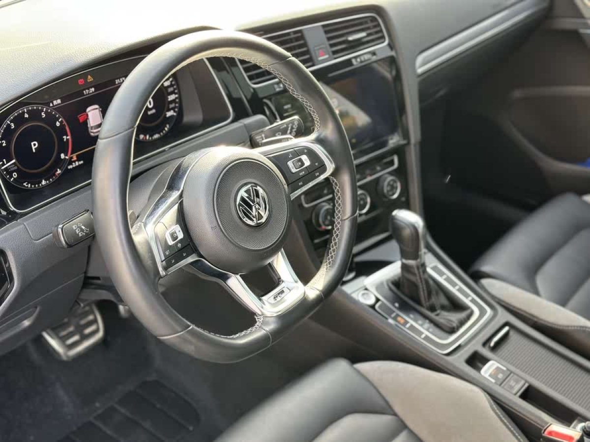 大眾 高爾夫  2020款 摯愛(ài)版 280TSI DSG R-Line圖片