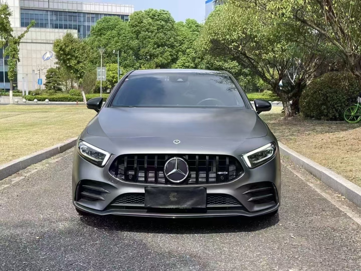 奔馳 奔馳A級(jí)AMG  2022款 AMG A 35 4MATIC圖片