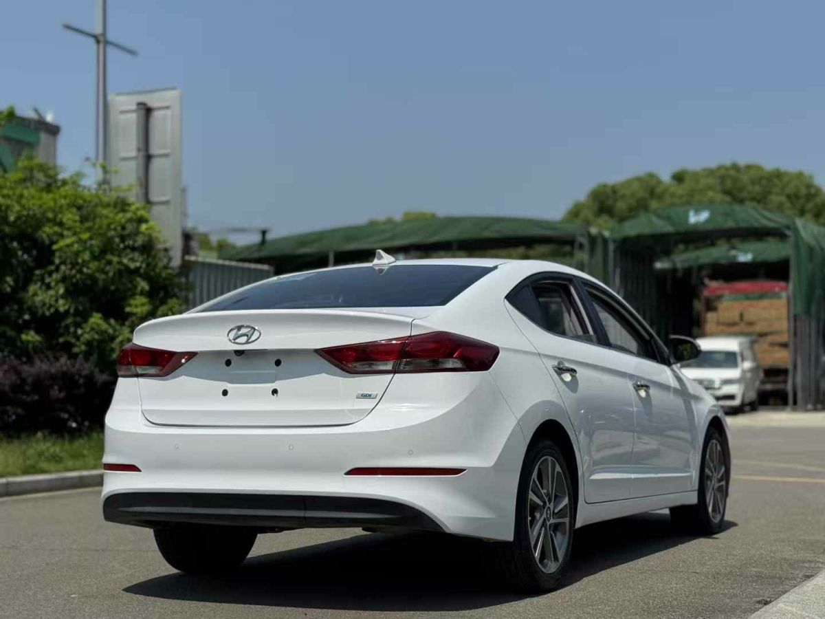 現(xiàn)代 領(lǐng)動  2019款 1.4T 雙離合炫動?旗艦型圖片