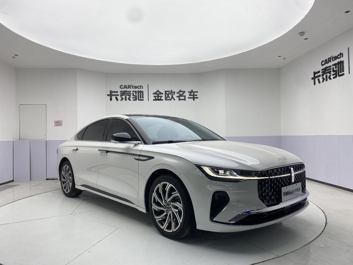 林肯 林肯Z  2024款 2.0T 尊逸版圖片