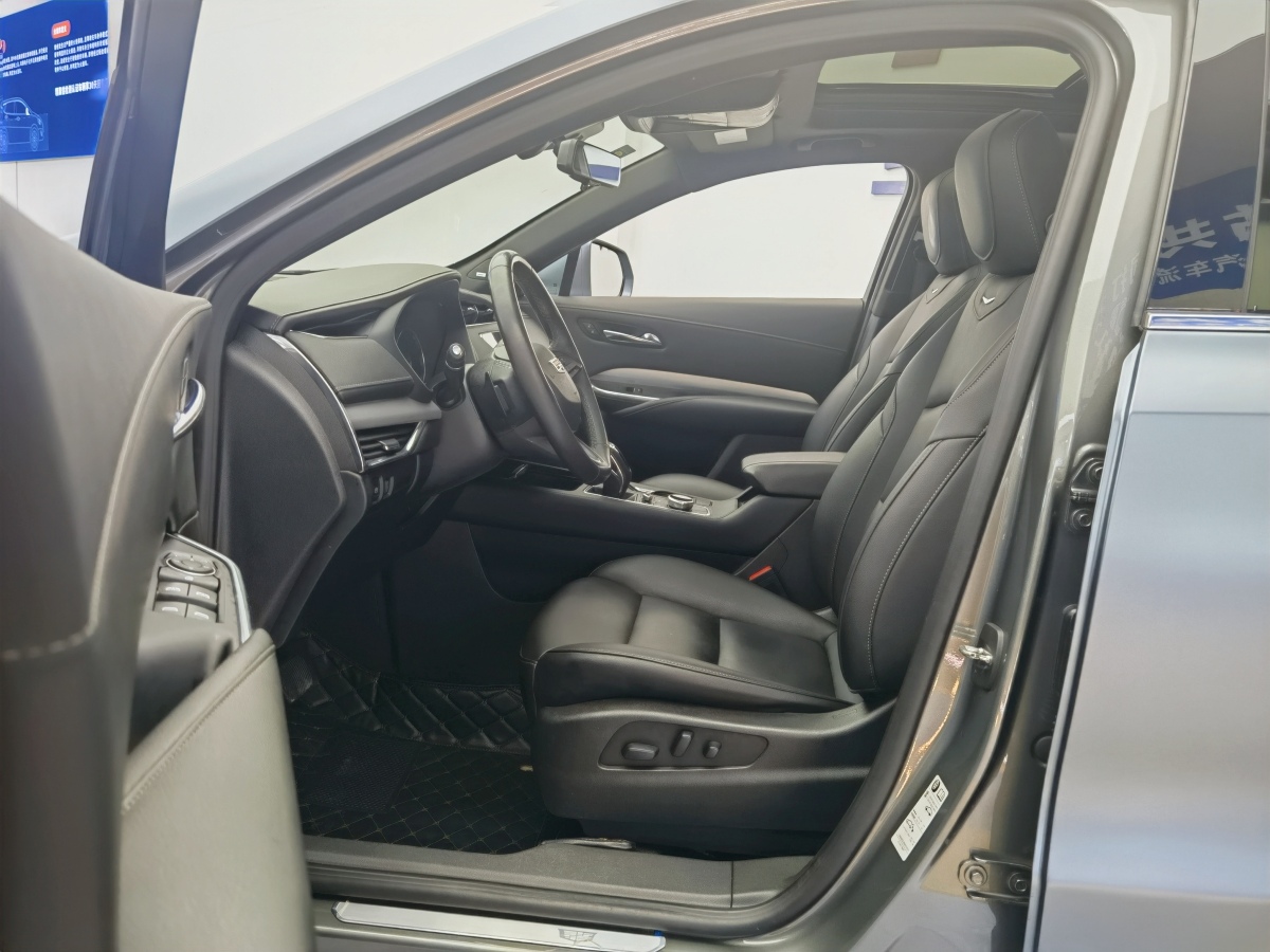 凯迪拉克 XT4  2018款 28T 四驱领先型图片