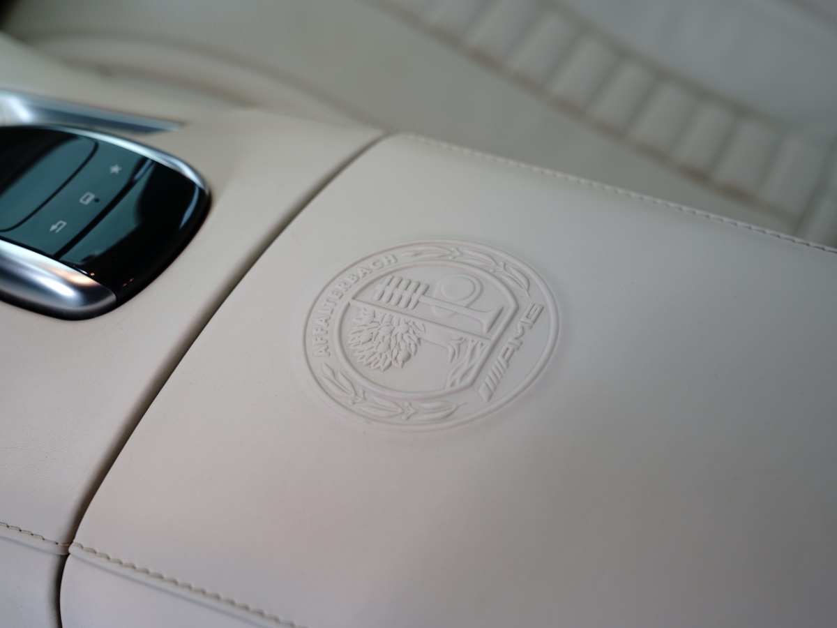 奔驰 奔驰S级  2015款 S 500 4MATIC 轿跑版图片