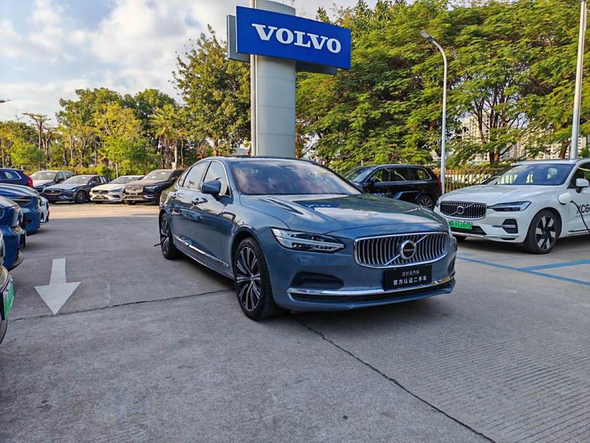 沃爾沃 S90  2022款 B5 智遠(yuǎn)豪華版圖片