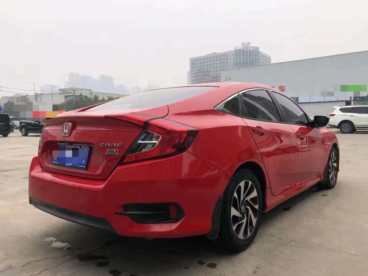 寶駿 730  2014款 1.5L 手動舒適型 7座圖片