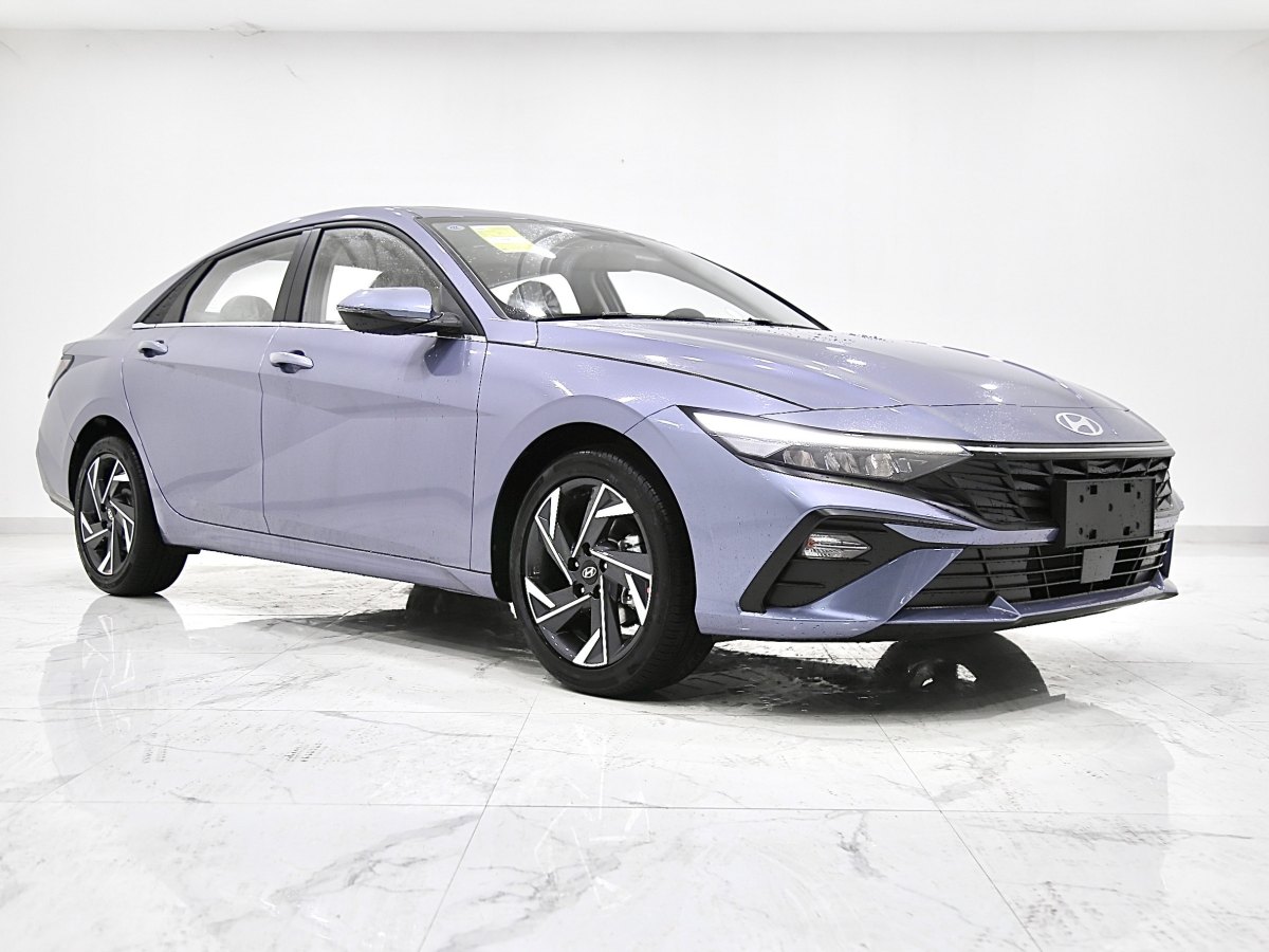 現(xiàn)代 伊蘭特  2023款 1.5L CVT GLX精英版圖片