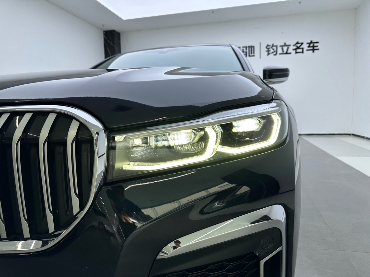 寶馬7系 2019款 740Li 領(lǐng)先型 M運動套裝圖片