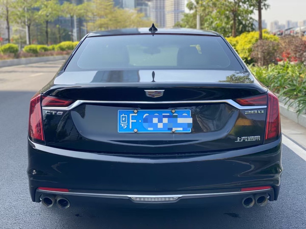 凱迪拉克 CT6  2019款 28T 時(shí)尚型圖片