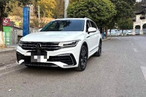 途觀L 大眾 改款 330TSI 自動兩驅(qū)R-Line越享版