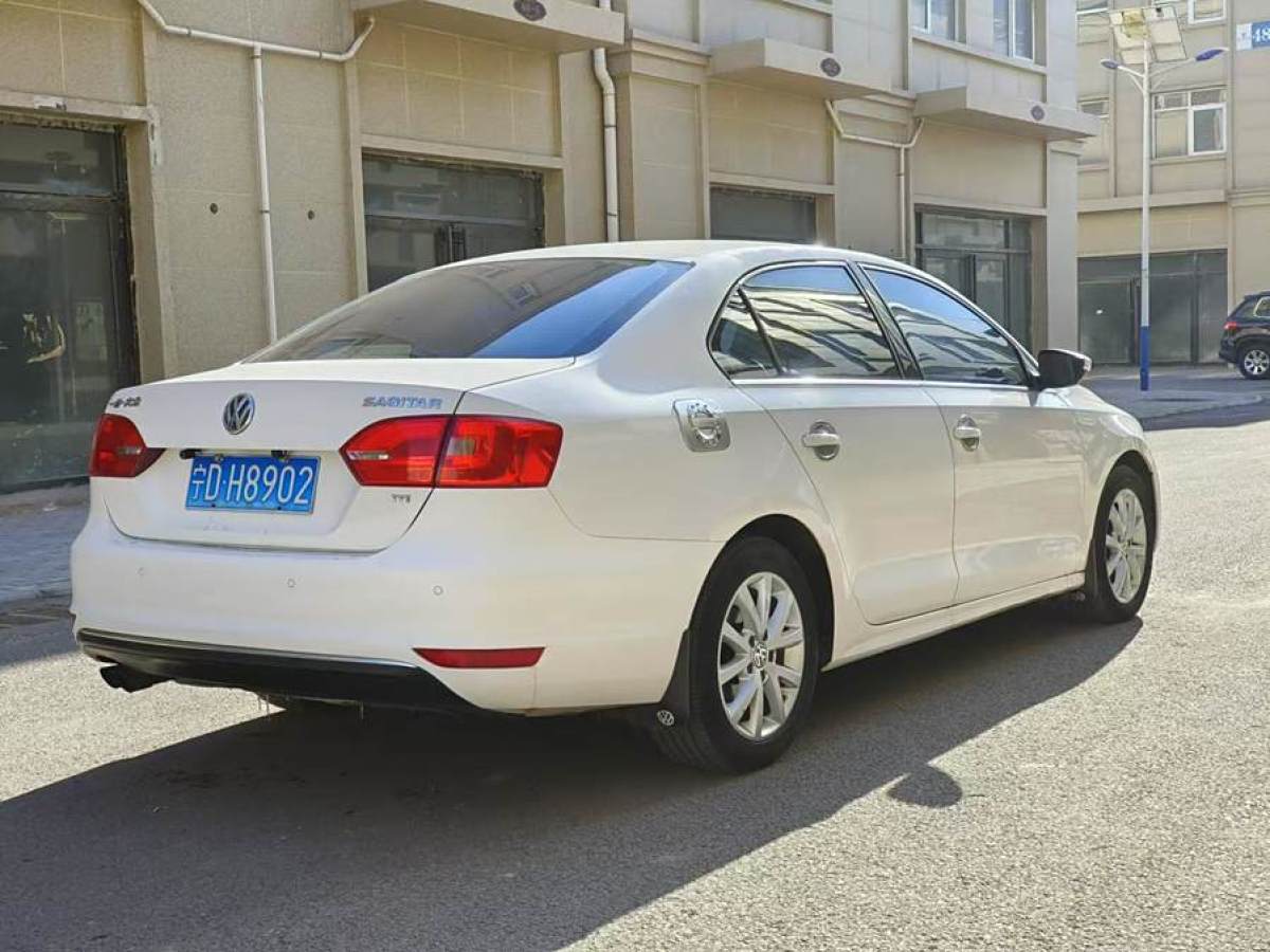 大眾 速騰  2012款 1.4TSI 手動(dòng)豪華型圖片