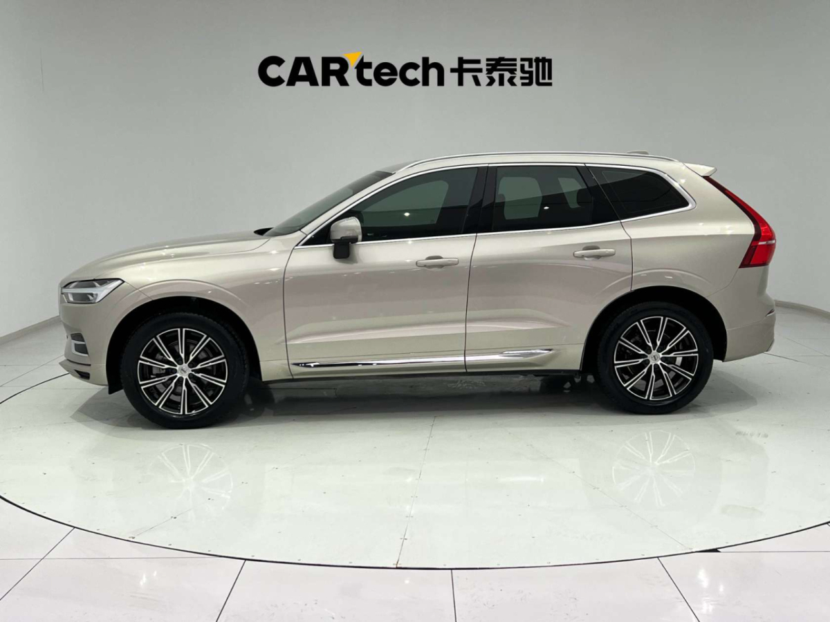 沃爾沃 XC60  2020款 T5 四驅(qū)智遠(yuǎn)豪華版圖片