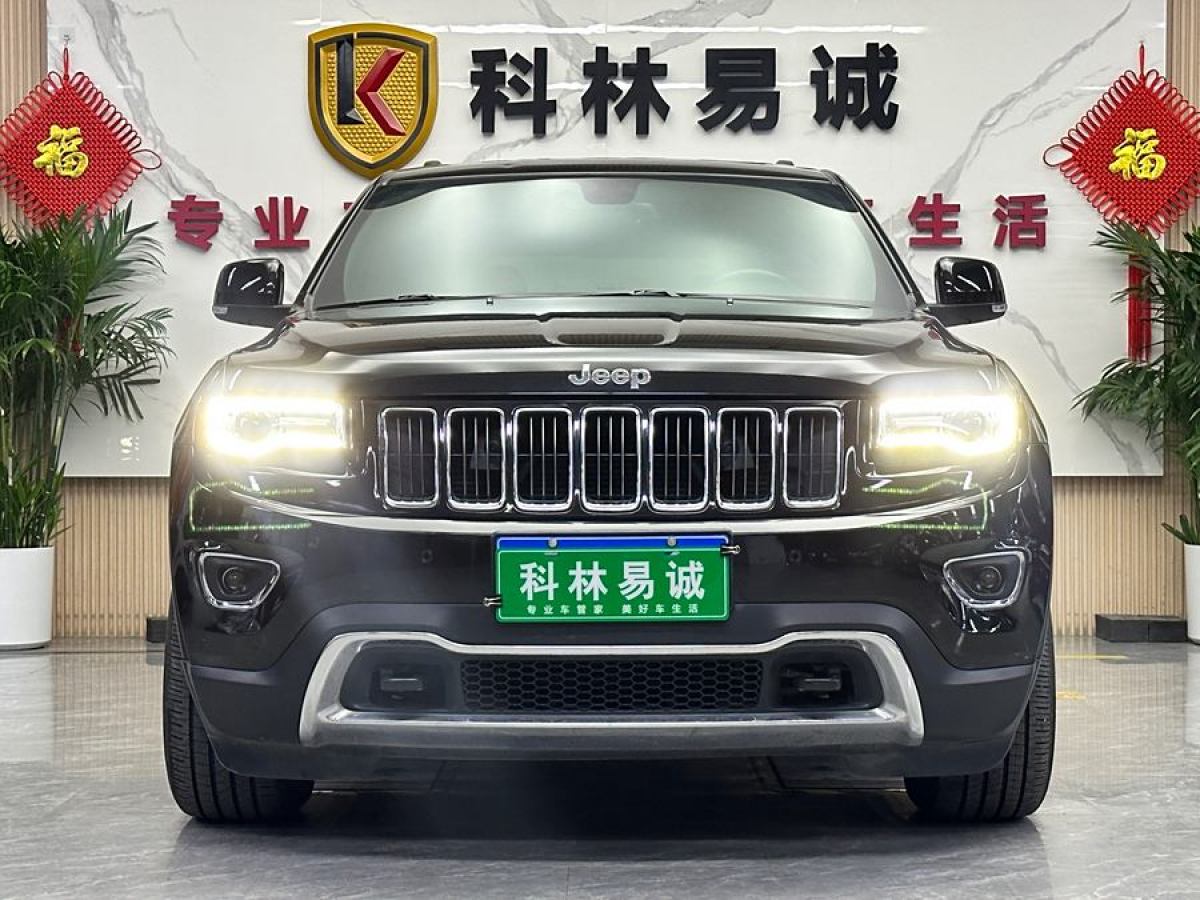 Jeep 大切諾基  2014款 3.6L 精英導(dǎo)航版圖片