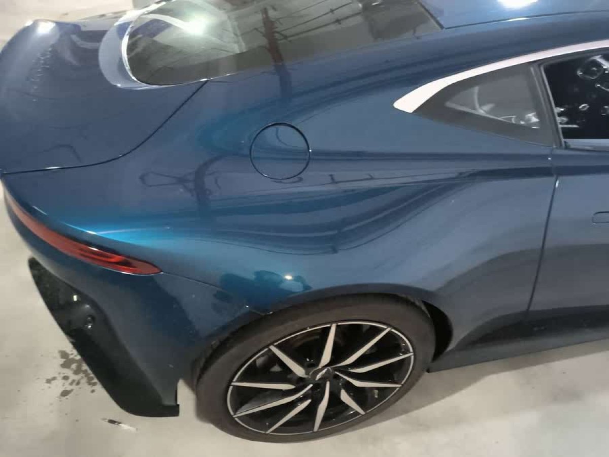 阿斯頓·馬丁 V8 Vantage  2022款 4.0T V8 Coupe圖片