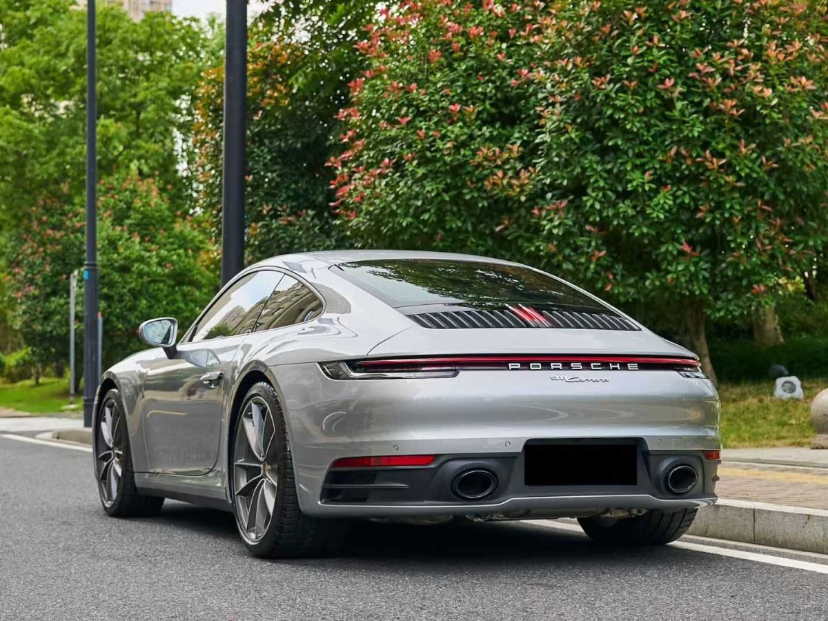 保時捷 911  2024款 Turbo 3.7T 50周年紀(jì)念版圖片